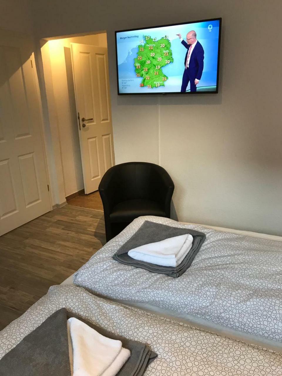 Kleine Moewe Aparthotel Neßmersiel Bagian luar foto